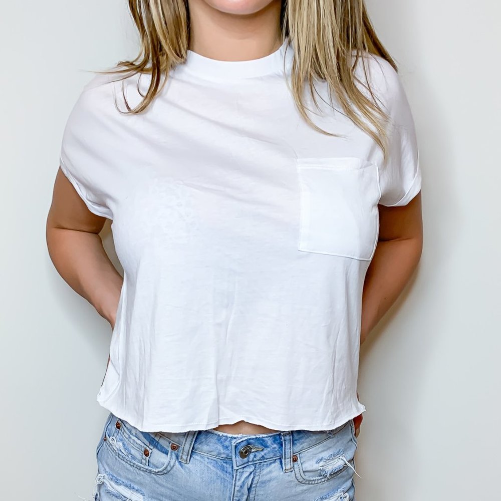 NWT White Box Crop Top w/ Pocket
